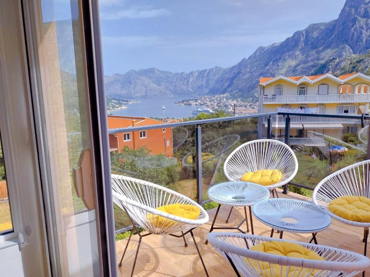 Apartment Dora Kotor Extérieur photo